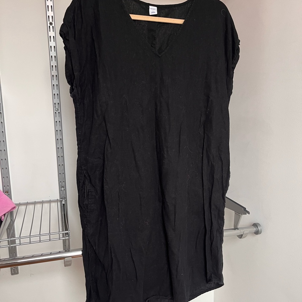 Old Navy Classic Black V-Neck Dress